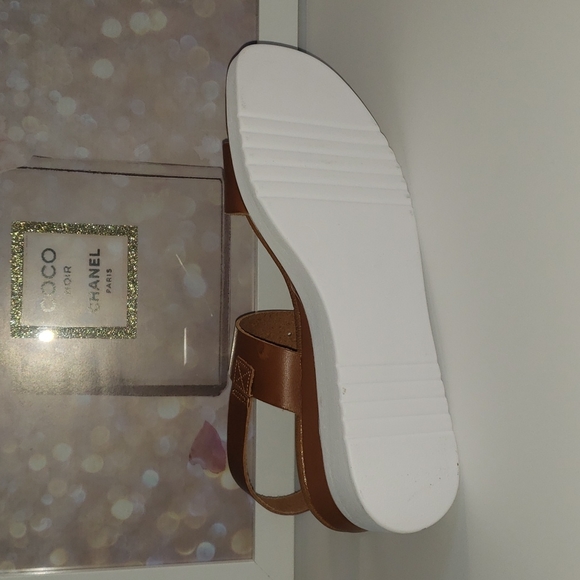 Platform sandals, made of leather from the brand Mila - Picture 3 of 8